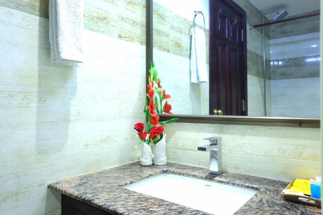 Rachna Hotel Gujranwala Εξωτερικό φωτογραφία